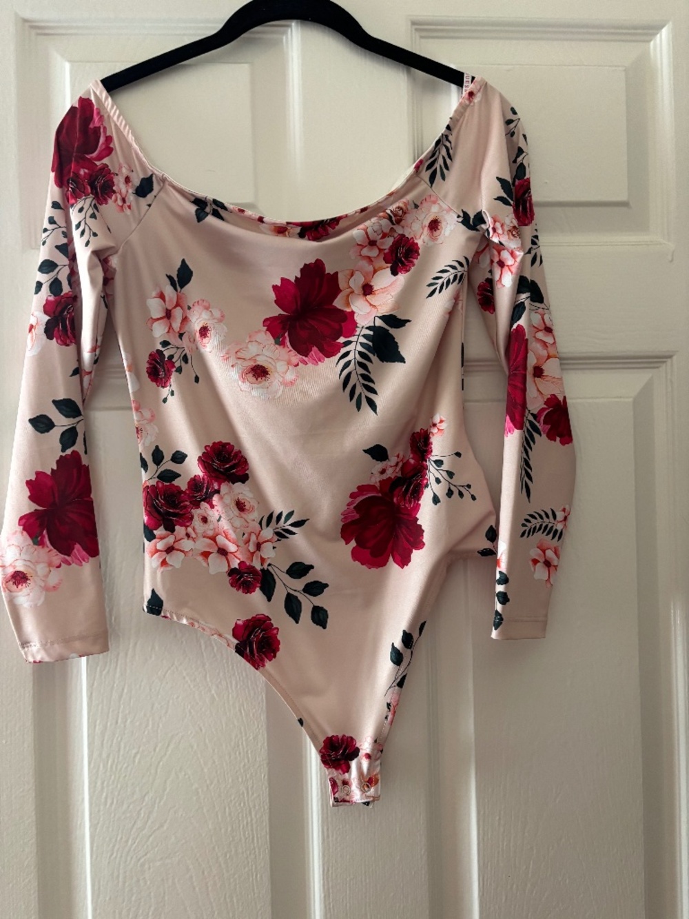 Guess Long Sleeve Bodysuit
